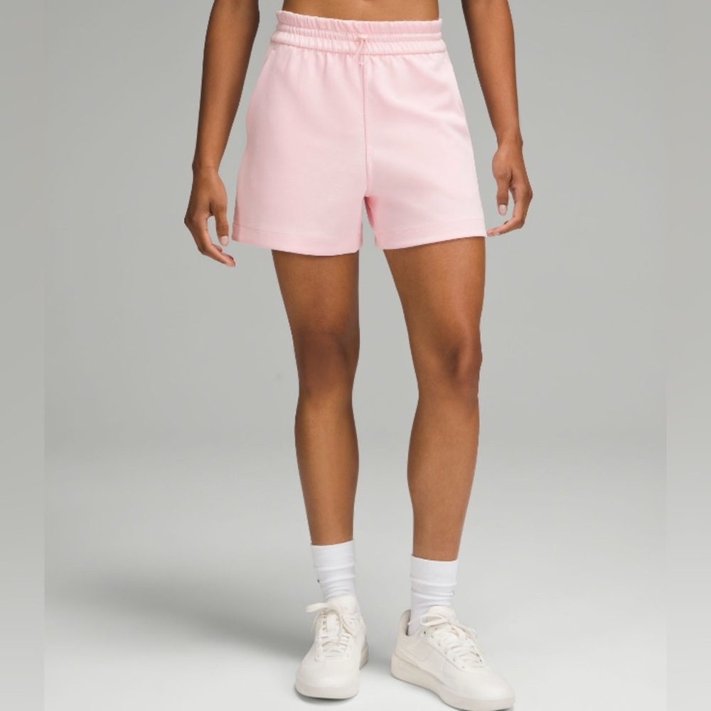 Lululemon softstreme short